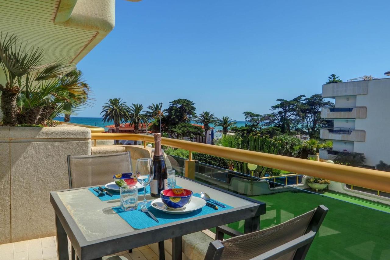 Mediterraneo Seaview Apartment By Hello Homes ซีเจส ภายนอก รูปภาพ