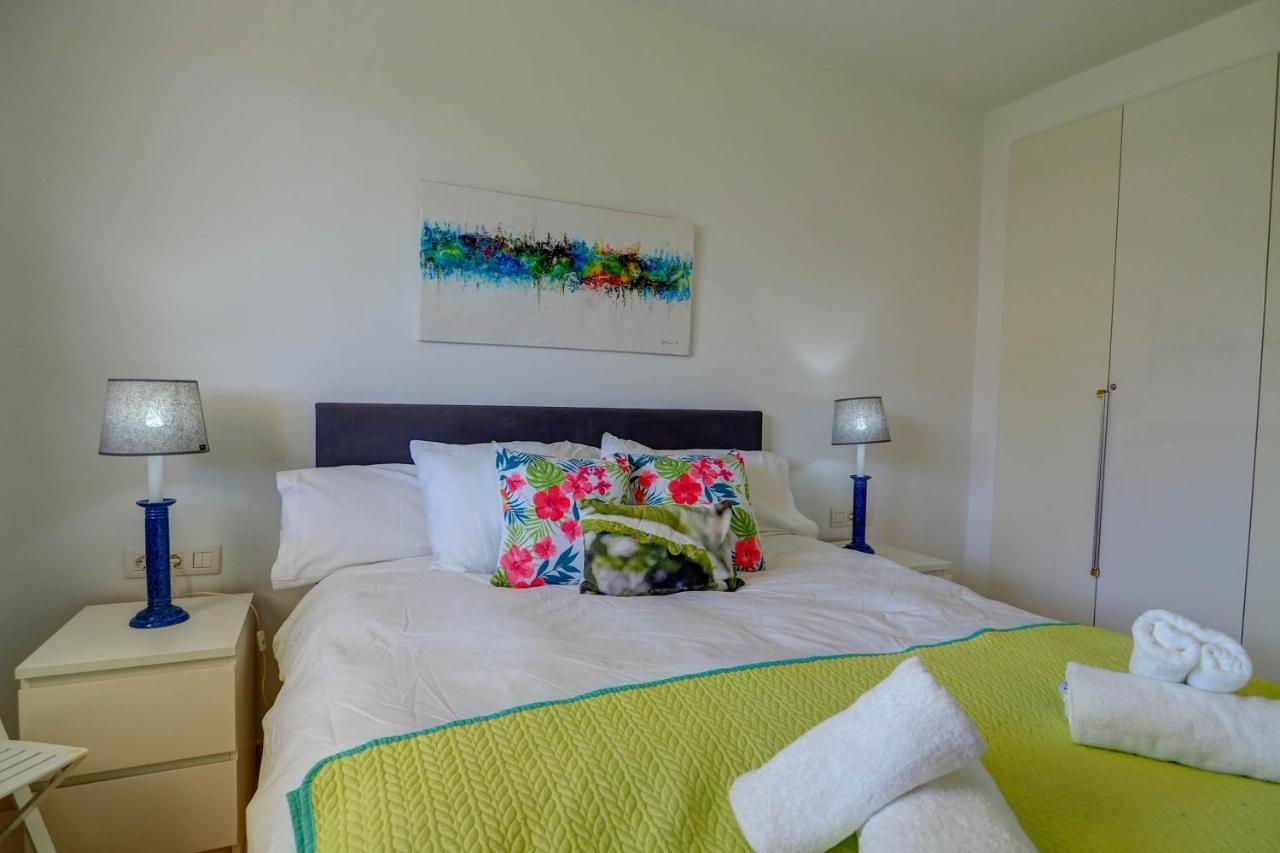 Mediterraneo Seaview Apartment By Hello Homes ซีเจส ภายนอก รูปภาพ