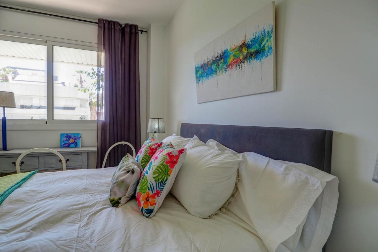 Mediterraneo Seaview Apartment By Hello Homes ซีเจส ภายนอก รูปภาพ