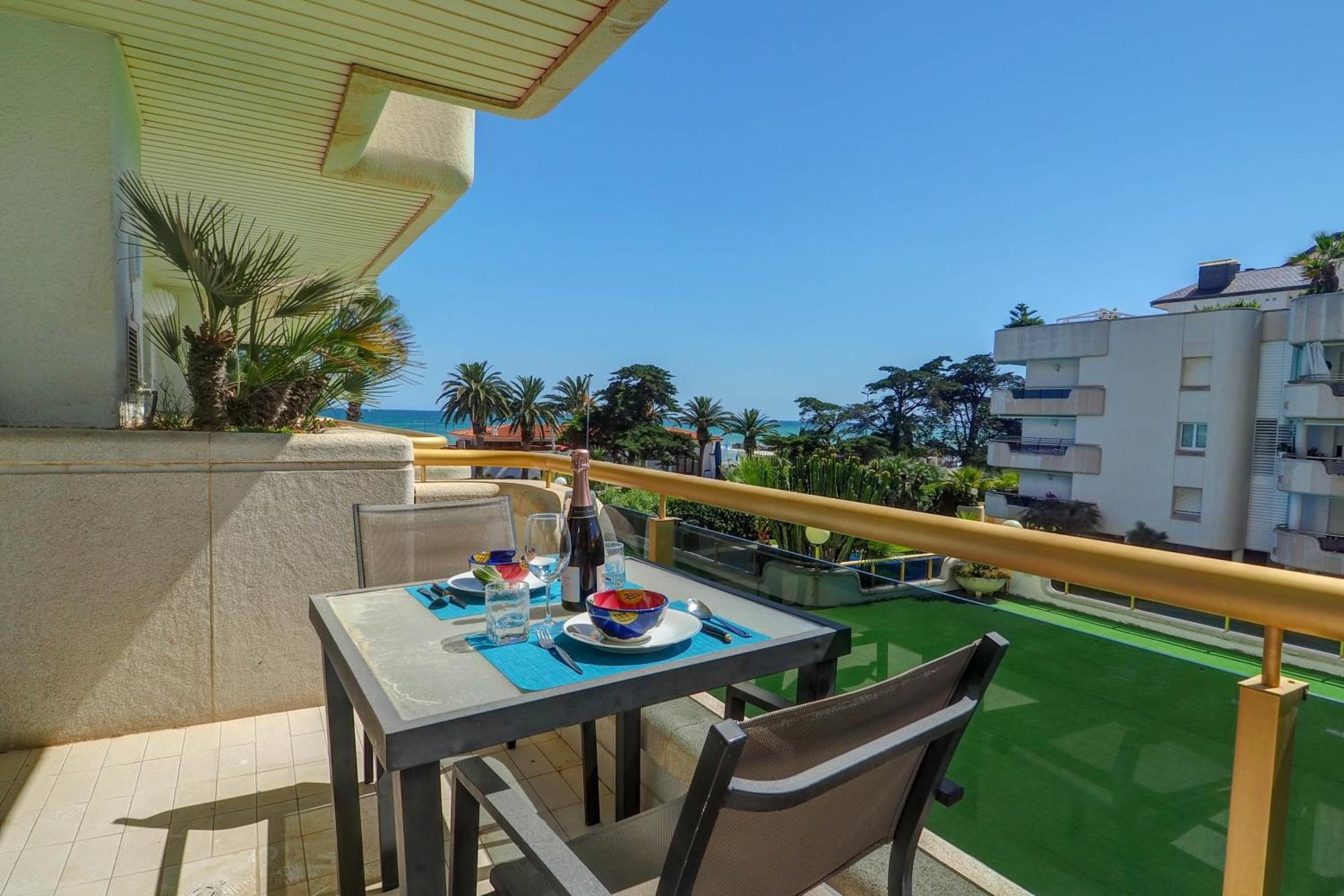 Mediterraneo Seaview Apartment By Hello Homes ซีเจส ภายนอก รูปภาพ