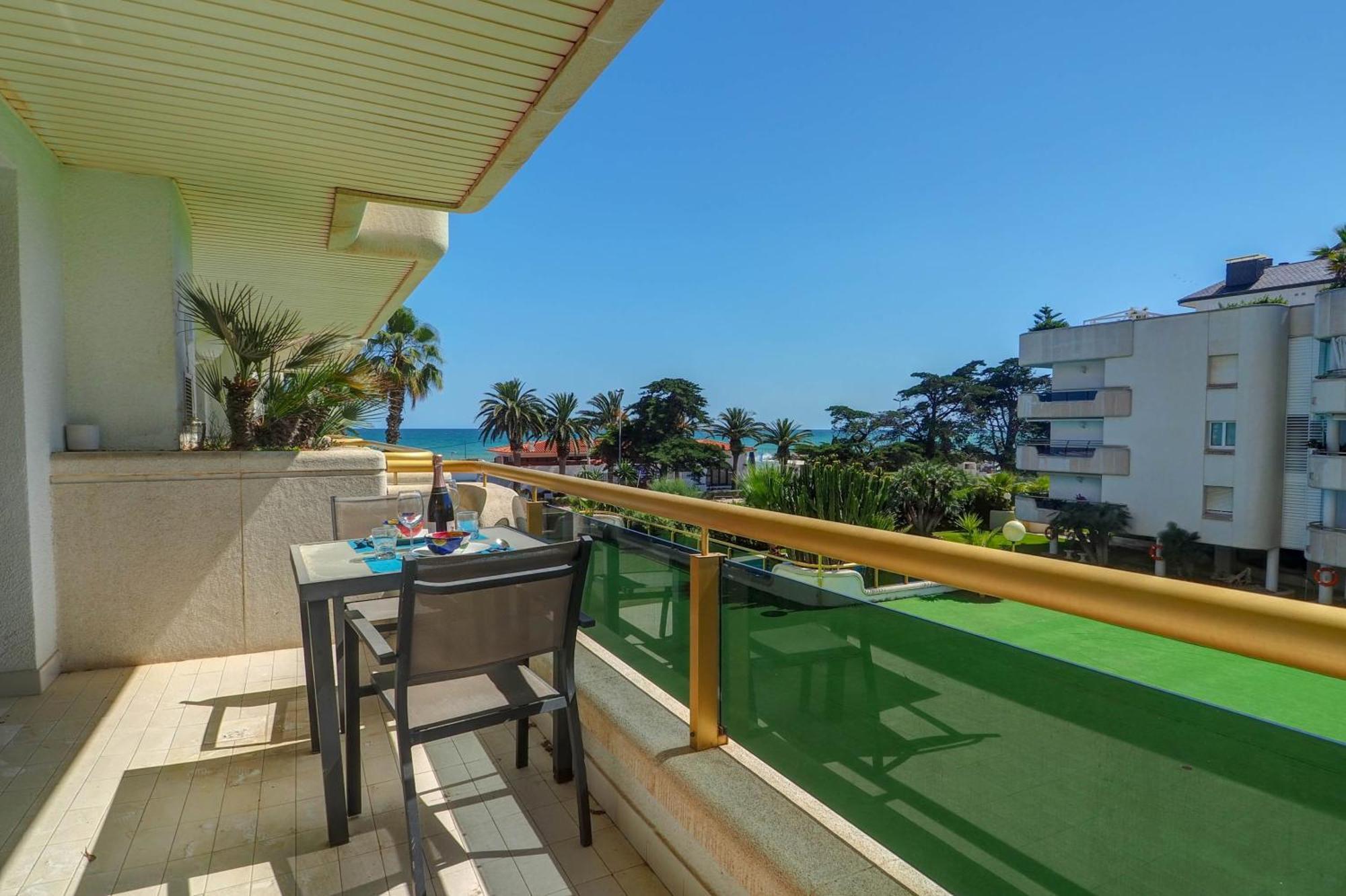 Mediterraneo Seaview Apartment By Hello Homes ซีเจส ภายนอก รูปภาพ