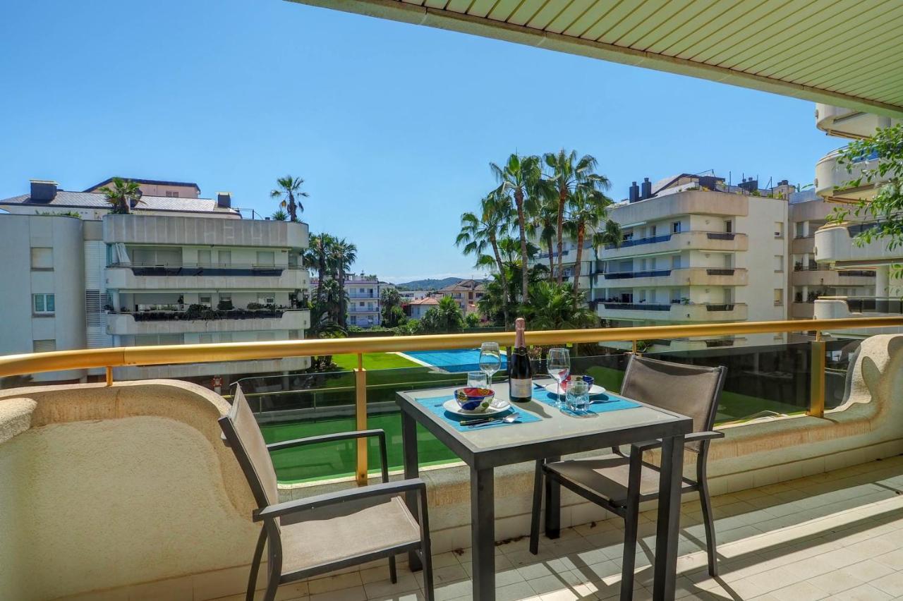 Mediterraneo Seaview Apartment By Hello Homes ซีเจส ภายนอก รูปภาพ