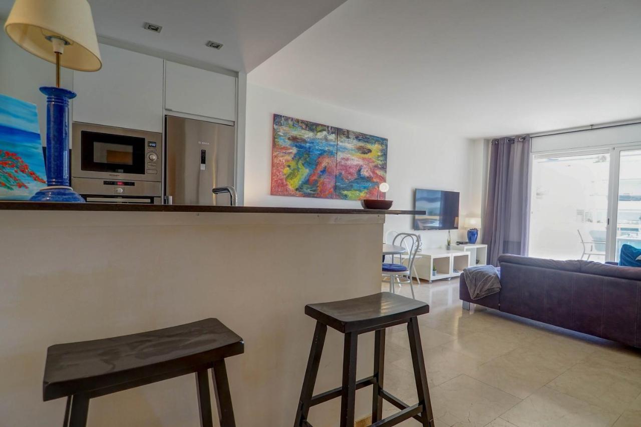Mediterraneo Seaview Apartment By Hello Homes ซีเจส ภายนอก รูปภาพ